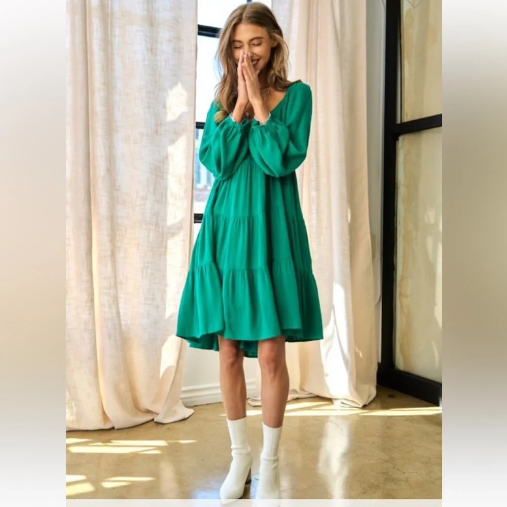 NWOT Women’s Tiered Long Sleeve Dress In Green